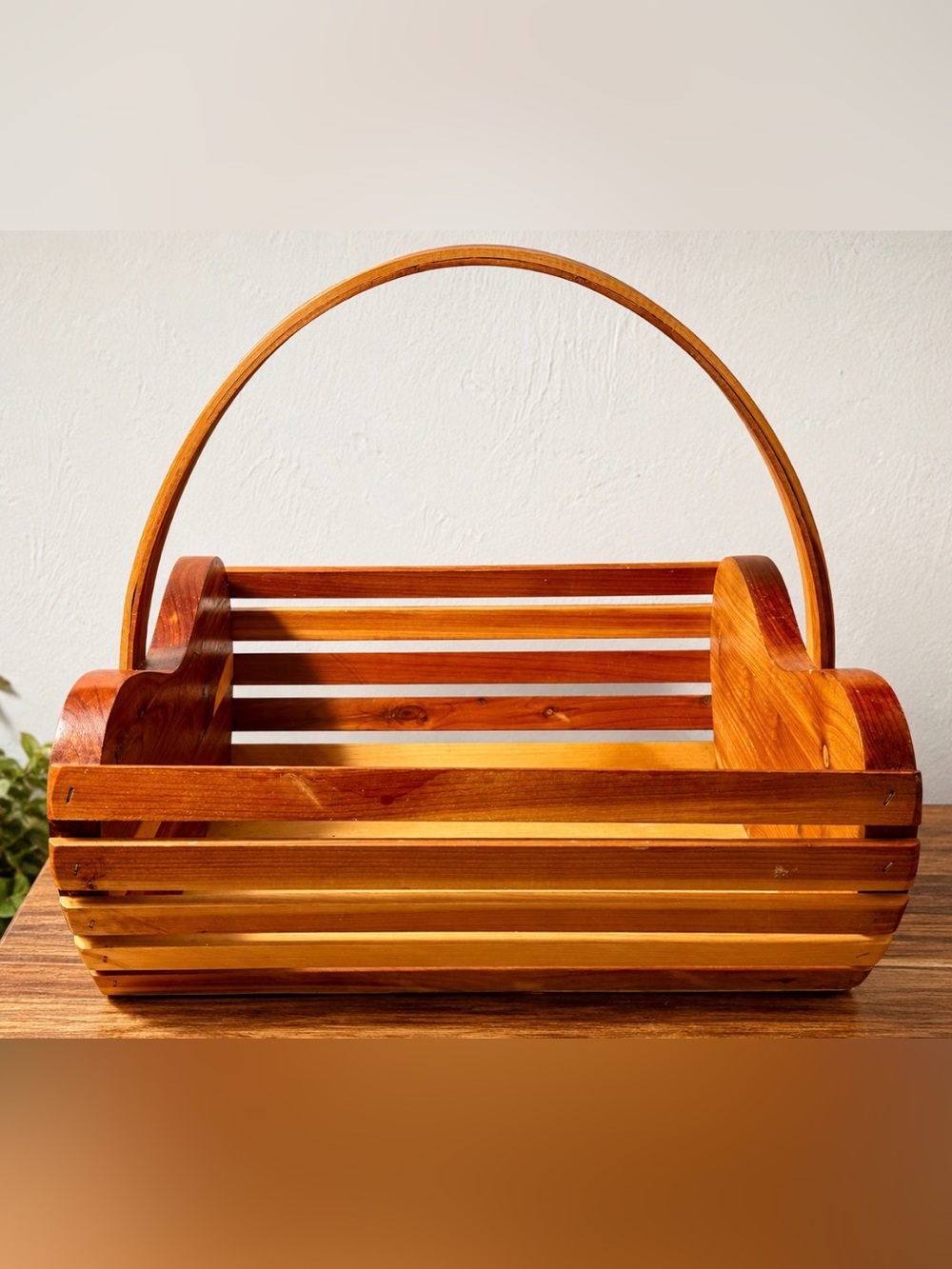 Vintage Heart Shape Cedar Wooden Slatted Market Basket - Warm Honey Tone